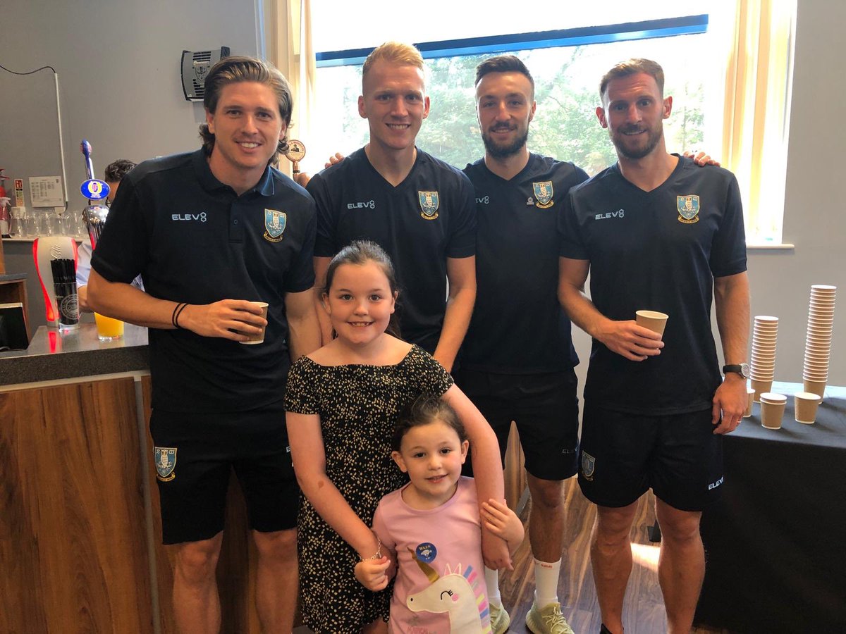 babygibbo's tweet photo. I LOVE MY CLUB #OITP #VIPBREAKFAST #SWFC @Wild3J https://t.co/xXXMIsLXZt