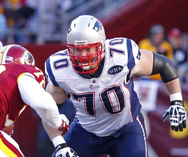 We've got Logan Mankins days left until the  #Patriots opener!Drafted at the end of the first round in 2005, Mankins spent the first 9 years of his career with the PatsMankins was a 6x All-Pro in New England and a part of the Pats All-2000s and 50th anniversary teams