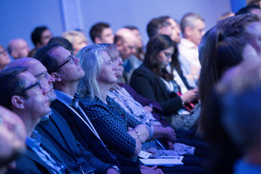 aa_insight's tweet photo. .@DrJillianNey, Founder of @TheSILab, and @DerekLumb, Global #SocialMedia Lead at @eonenergyuk, will be exploring how you can best integrate social audience measurement to drive #insight at #AAInsight19 this October. https://t.co/8AxemeC3PG #SocialMediaDay https://t.co/4kcjmEXVNW