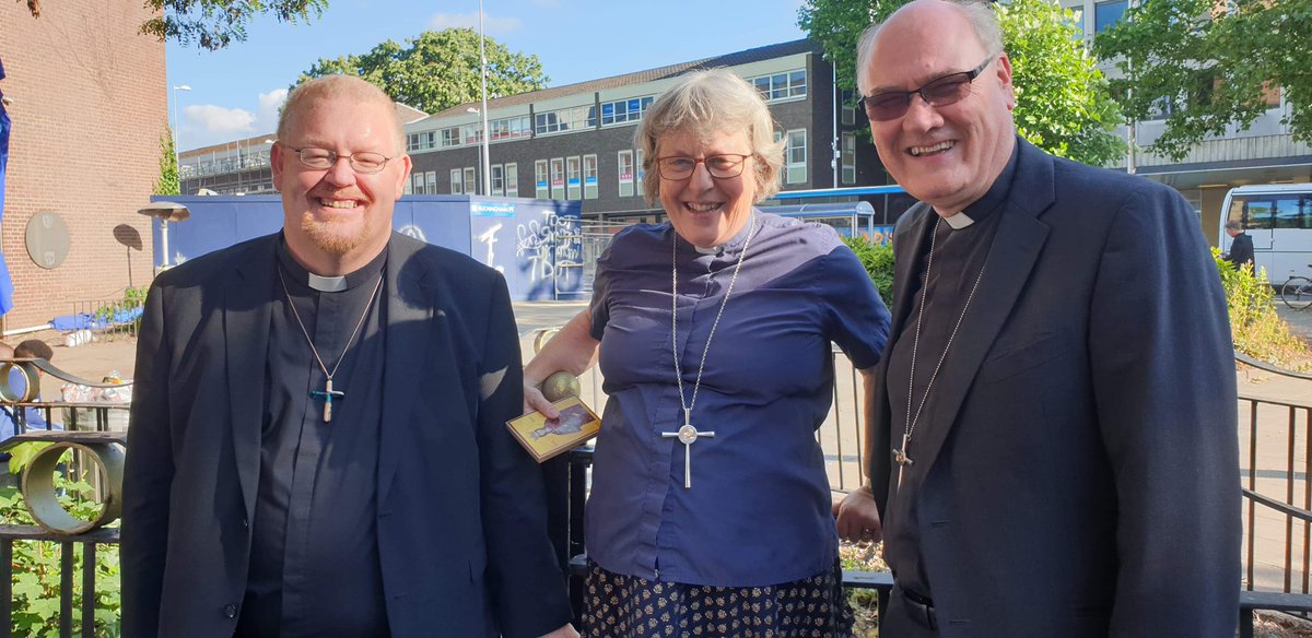 YWMethodist's tweet photo. The President of Conference, Past President of Conference (and Chair of District) and one of our newly ordained ministers @raybrrtt at Coventry Central Hall #methodistconf https://t.co/m0algghkbm
