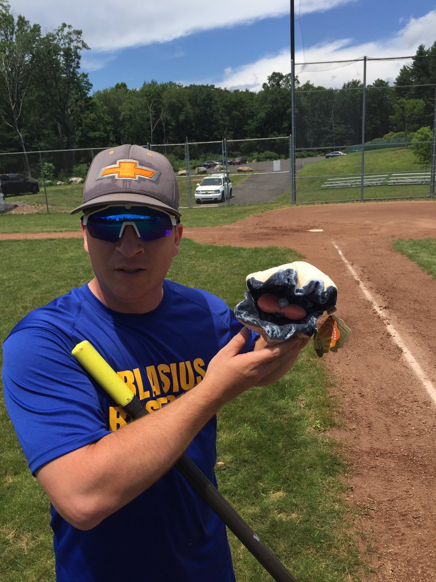BlasiusBaseball's tweet photo. The fans have spoken and @maxtenass47 is game ones #StuffedClam player of the game #ema #47 #bestaround #nobodybetter https://t.co/7kihPS5I6l