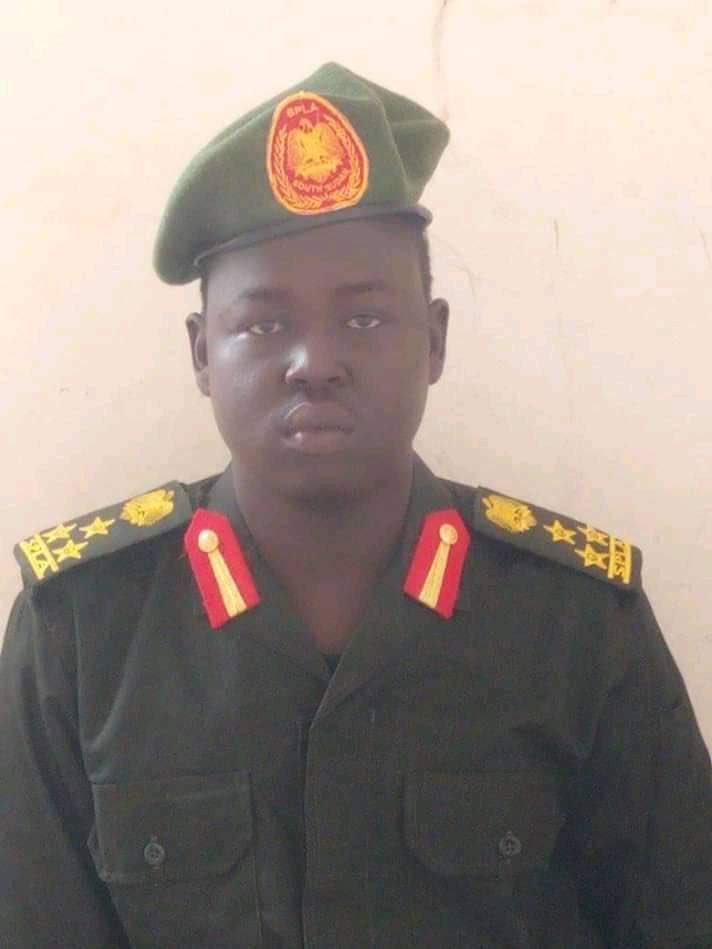 In other news South Sudan unveils it’s youngest General. 22 year old  Brigadier General Agot Gabriel Jok Riak is the son of Gen. Gabriel Jok Riak, currently Chief of South Sudan Peoples Defense Forces  Army. Gen Gabriel was recruited straight from a Ugandan secondary school.