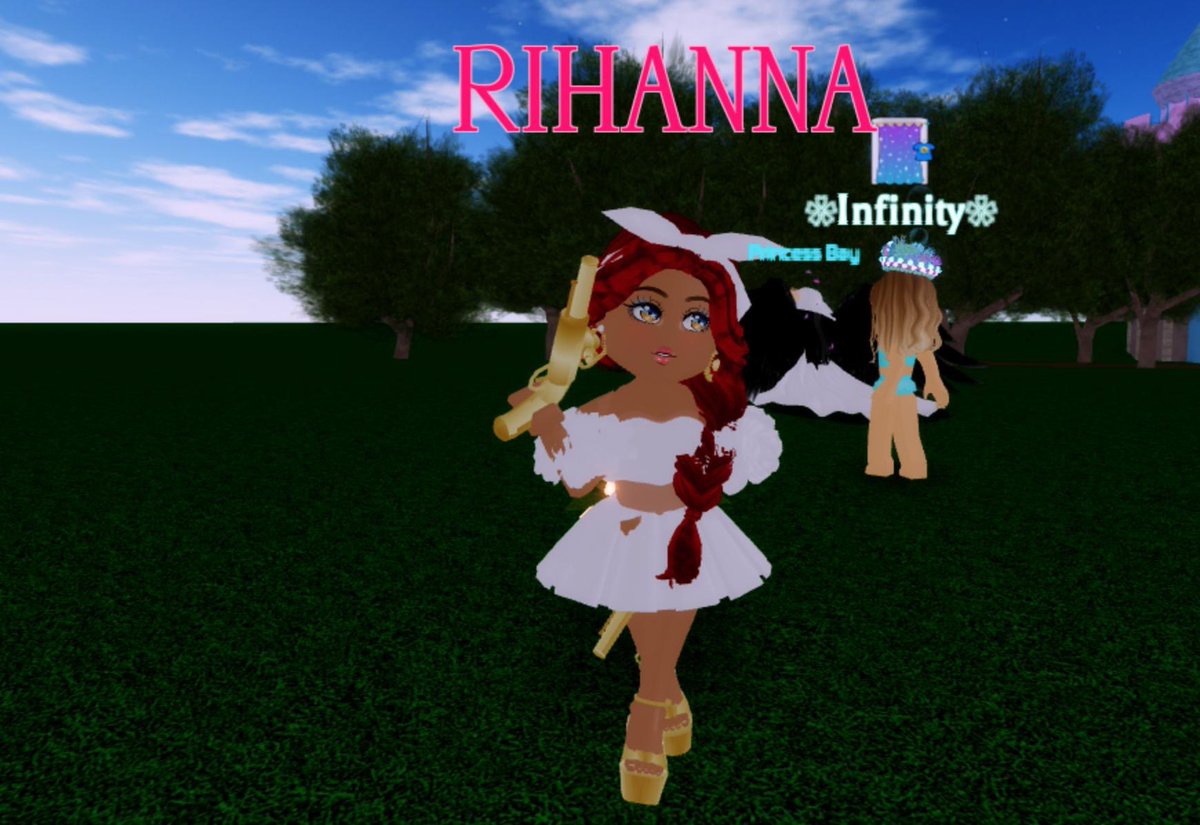Leah Ashe On Twitter Guys Send Me The Coolest Outfit Hacks You Ve Seen In Royale High To Be Featured In A Video I Ve Been So Excited To Check These - outfits with rose sleeves in royal high roblox