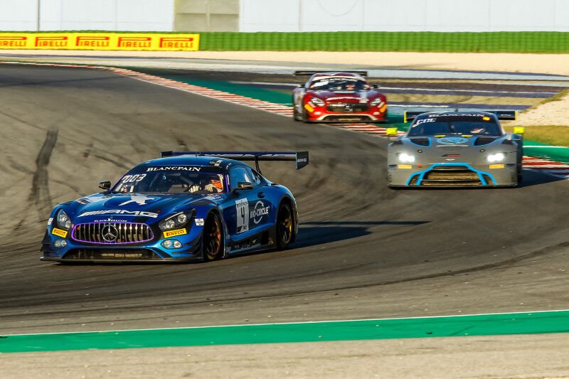 SeanEdwardsF's tweet photo. Blancpain GT World Challenge Europe Rd 2 at Misano, Race 1 is done, SEF Ambassador @MaroEngel took 3rd in the @TeamBlackFalcon Mercedes-AMG GT3, Good luck for Race 2 #SRO #BlancpainGT #SEFoundation #MercedesAMG #Misano #GTlife https://t.co/W8PLxVn9H3