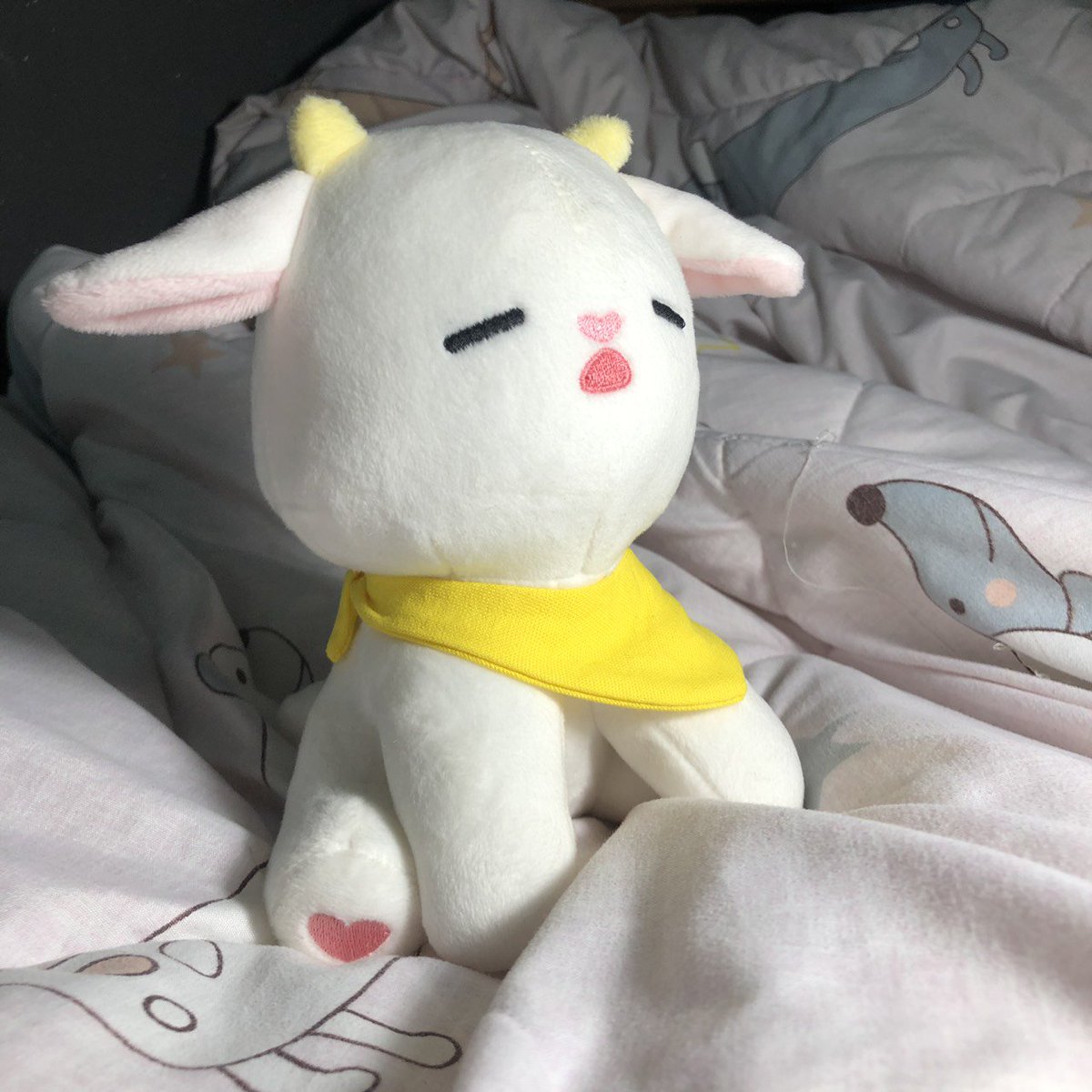 M43Num's tweet image. ขายตุ๊กตาแพะแจฮวานครับ เอาน้องออกมาเล่นถ่ายรูปรอบเดียวครับ
น้องไม่มีคิ้วนะครับ
ขอคนพร้อมโอนนะครับ
น้องราคา 650 ส่งฟรีลทบ.ems+30
#ตลาดนัดWANNAONE #ตลาดนัดWIND #ตุ๊กตาแจฮวาน #แจฮวาน