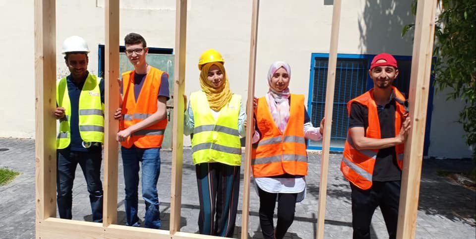 Our Team #TDART is concerting the efforts of its members, looking forward to a successful competition! Abdelmalek Essaadi University, along with its partners go hand in hand to build a sustainable innovative two-storey house. 
#solardecathlon