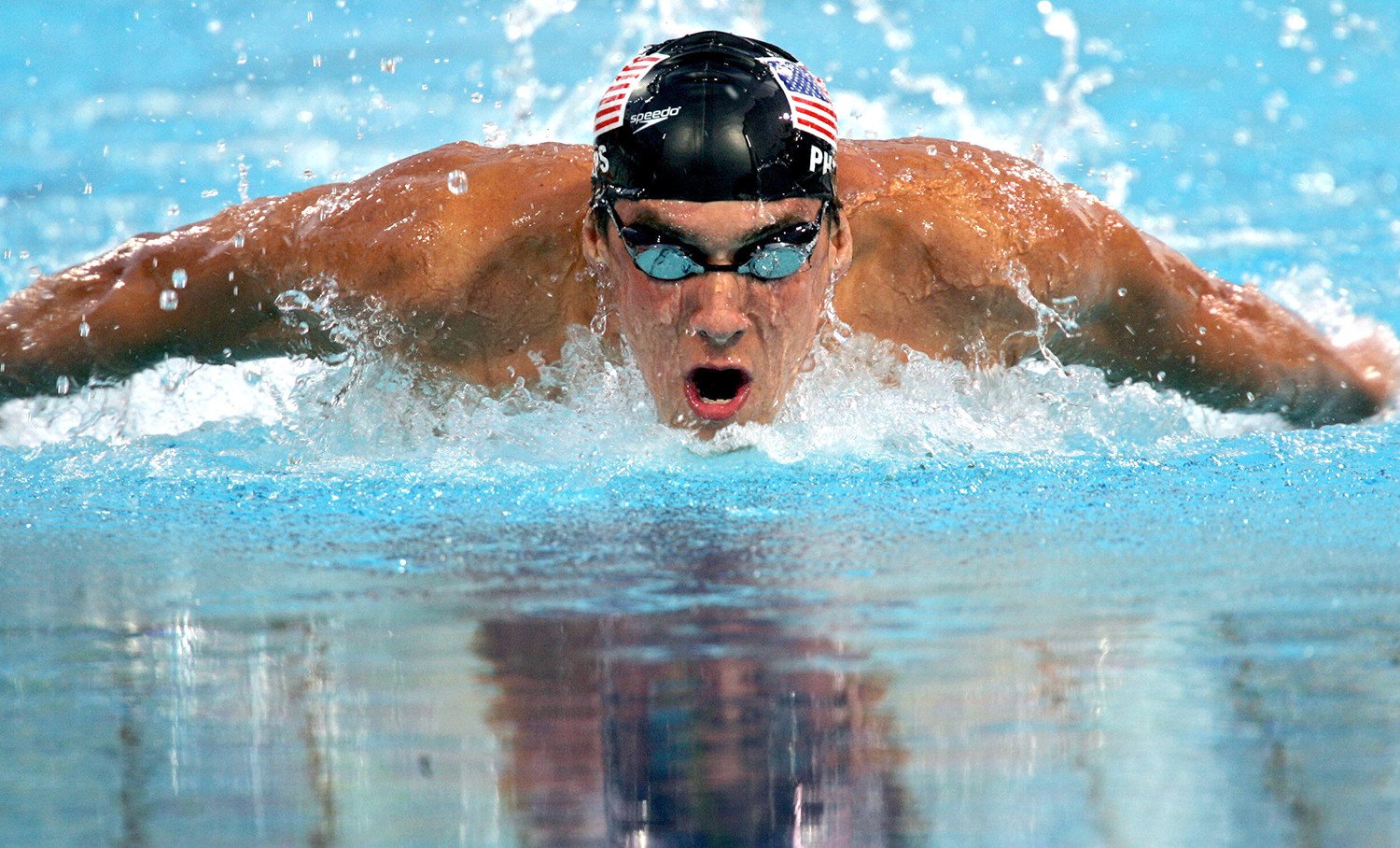 Happy 34th Birthday to the most decorated Olympian of all time, American Swimmer Michael Phelps. 