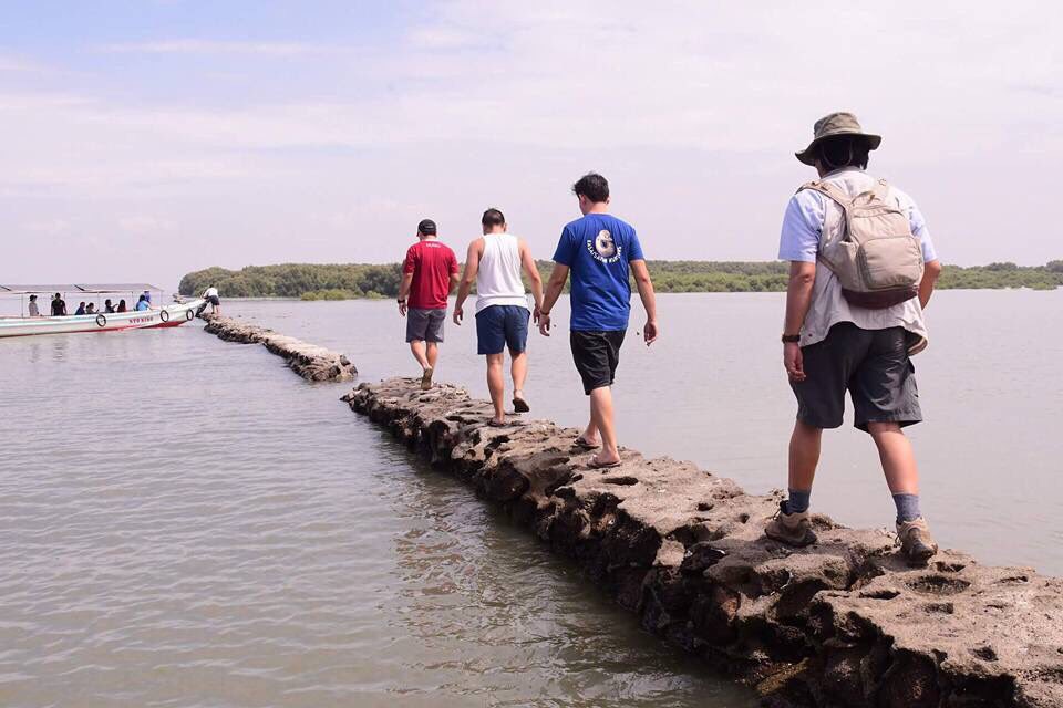 KM_Jessica_Soho's tweet image. Ancient city sa Pilipinas?
 
Ito na nga ba ang Binuangan Kingdom na matatagpuan sa mga sinaunang mapa ng Pilipinas? #KMJS