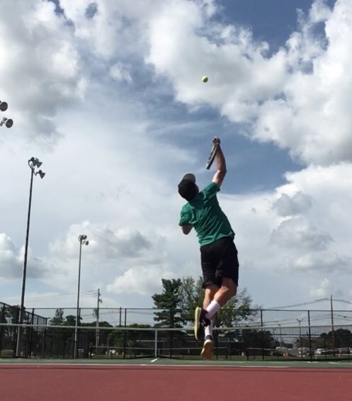 SachemHead's tweet photo. Also, I did sneak onto a court in Normal & hit some tennis balls underneath the glorious Illinois sky. #DFW2019 https://t.co/8fEd5dmm0I