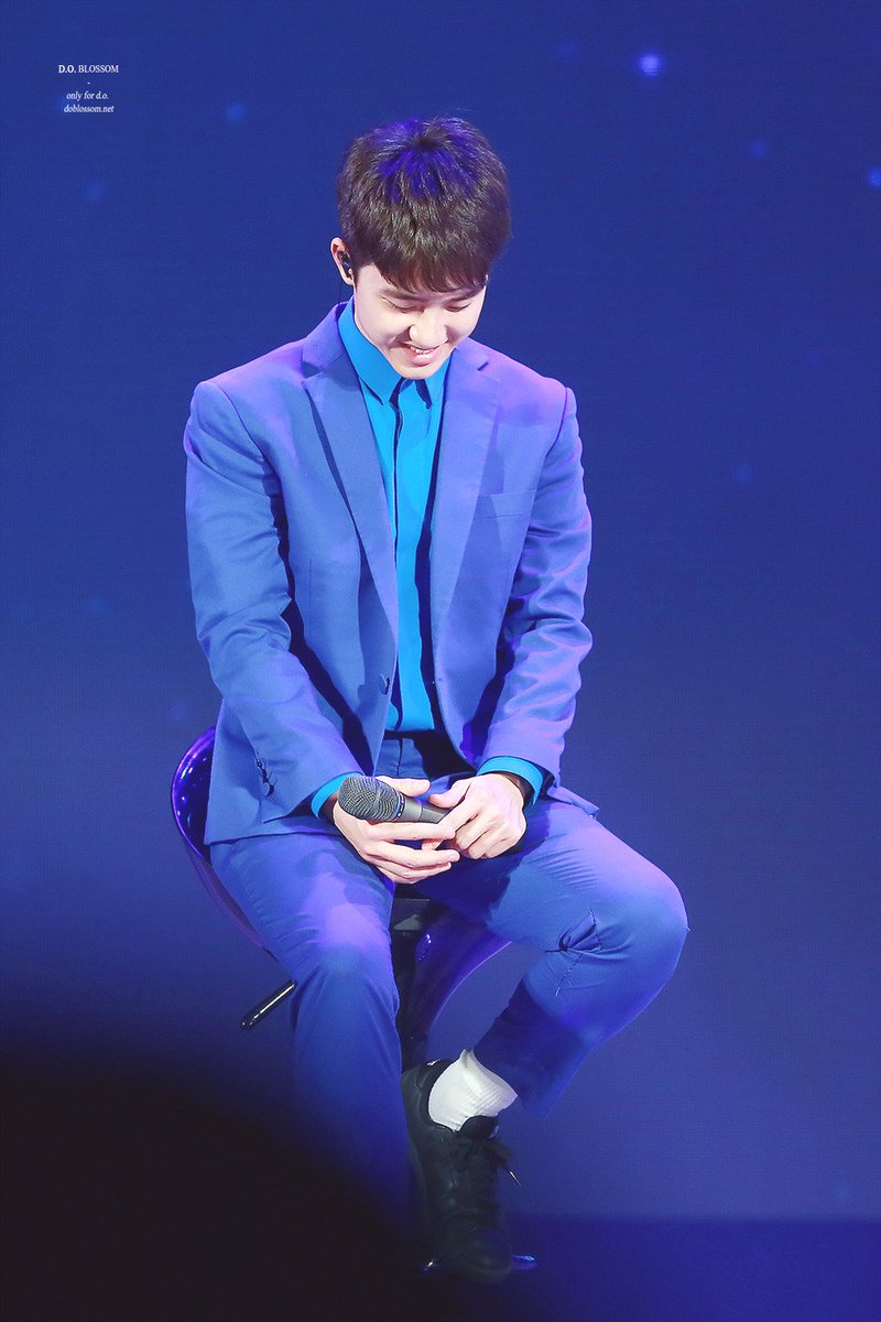 enthralleddd's tweet photo. Kyungsoo doesn't like to put meaning in things, he just immerses himself in all that he does. And if one gives his all at every such time, how is it possible to single out just one impactful memory?

My everyday with you, a miracle 💙

#ToKyungsooWithLove
#경수의곰신_못할것도없지 https://t.co/zCAiA3f2uZ