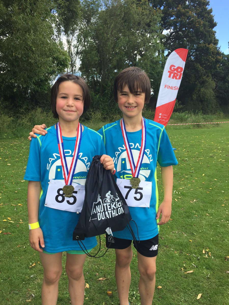 We hope you had as much fun as we did today at the <a href="/SmartFinancial/">SmartFinancial</a> Canute Kids Duathlon <a href="/darlandhigh/">Darland High School</a> 🏴󠁧󠁢󠁷󠁬󠁳󠁿 70 amazing young athletes took part. Congratulations to all finishers! See you in knutsford next week 😀