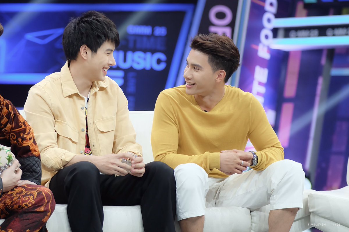 fiveleven1105's tweet photo. ♡♥︎
.
@Maxiiin1 @octotul 
.
#maxtul #maxiiin_  #คนของอาฮุย 
#tul_pakorn #togetherwithme 
#chaeshow #gmm25 https://t.co/0VLsLgZDjc