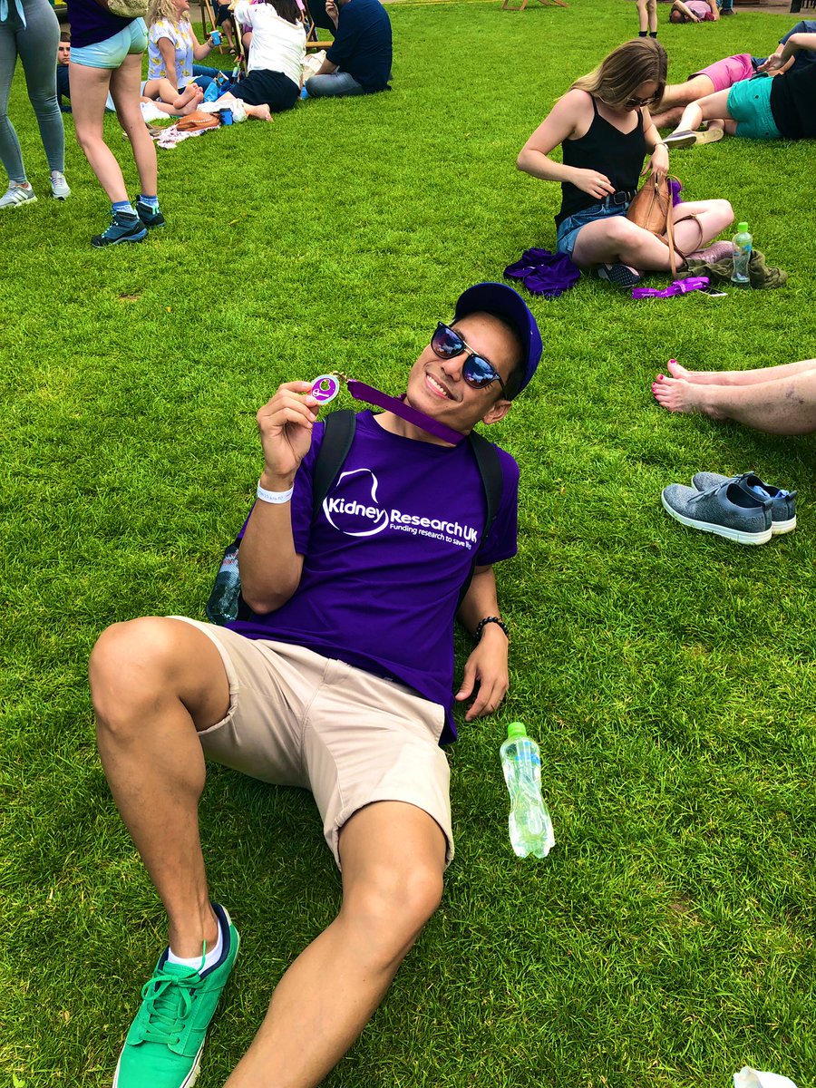 Representing @BupaCromHosp for #LondonBridgesWalk - tired legs but a great fun #TEAMKIDNEY 💜