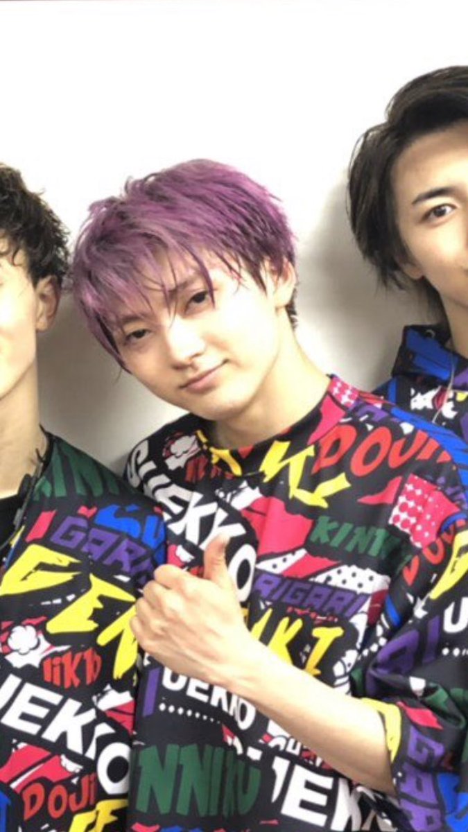 ru_c1w's tweet photo. 元パーナなので見た瞬間手越さん目指してるのかと思っちゃった🤪 https://t.co/HShmxzO1zO