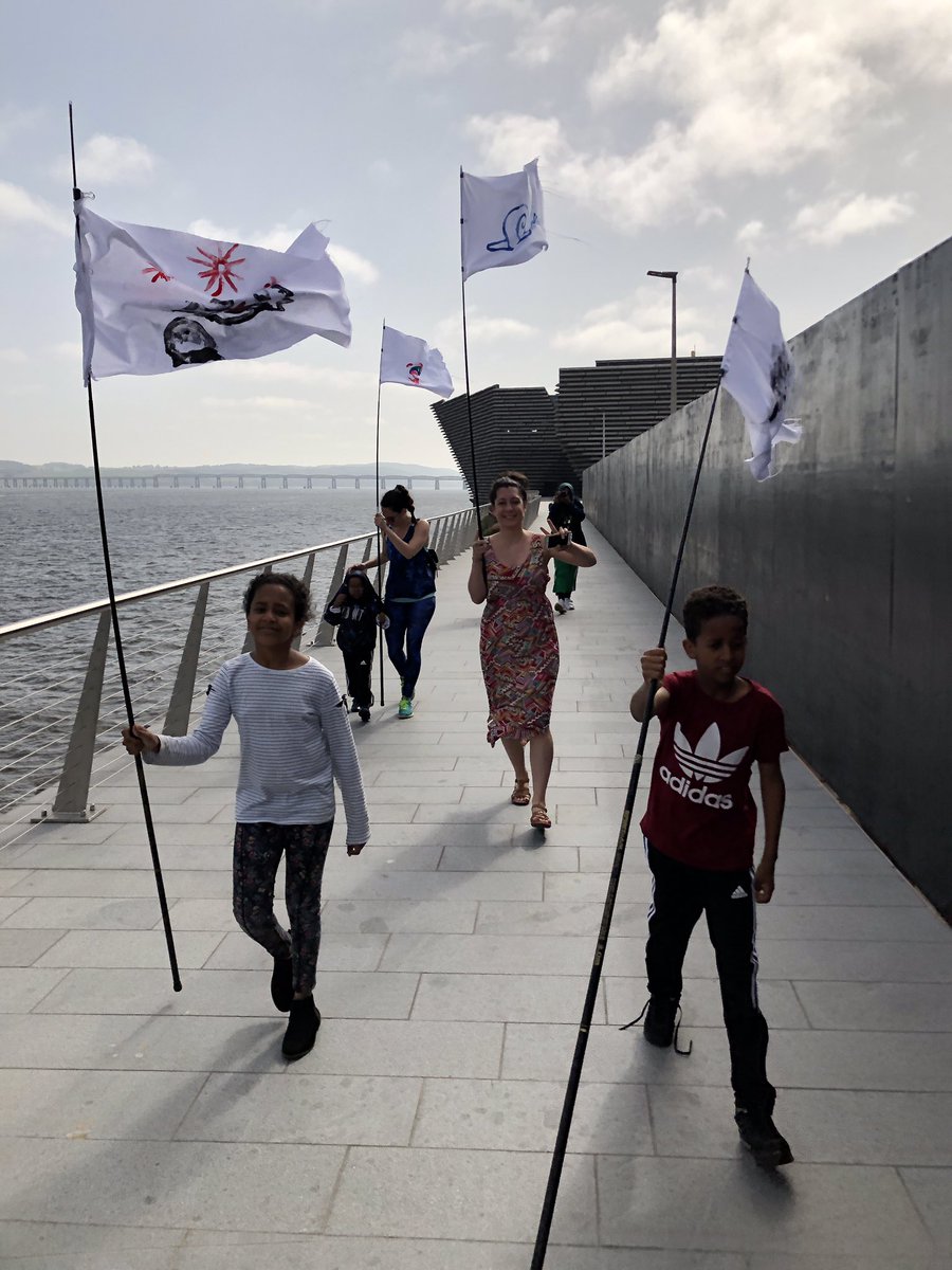 ImanTajik's tweet image. Thanks everyone who came to hear about my work &amp;amp; also for flag making workshop in @VADundee Thanks to @VADundee to host us &amp;amp; thanks to @WAVE_particle to support me for workshop.
#refugeeFestscot #Dundee @scotrefcouncil #ImanTajik #flag @thewhoisproject #WhoIsProject #RefugeeWeek