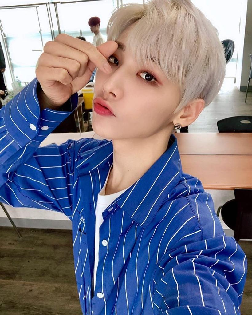 phitato00_'s tweet photo. Satu update yg lain ikutan,
update bisa barengan gini :(
Awas aja nanti kalau comback barengan jugak 😡
Mau resign aku dari dunia gaib :(
#Silverboys #Mates #MeetatTheend
#Byunggon #Jeonwoong #Hyunsuk #Junkyu #Midam https://t.co/qm2jXMWMuH