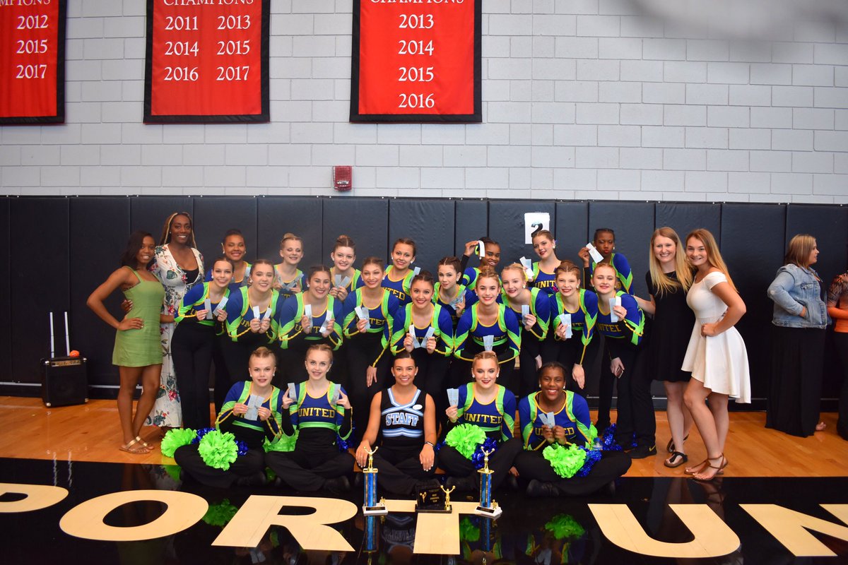 FarmUnitedPom's tweet photo. Special shout out to our staff sister @katie_orlich Thank you for pushing us to be the best we can be and for your amazing positive attitude. We love you and will miss working with you! https://t.co/ueqDqDG1W2