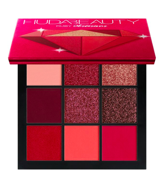 davelackie's tweet photo. So excited to be giving away this luxe Huda Beauty eye palette on my Instagram page "davelackiebeauty" Enter here: https://t.co/dyvaoOKLCn This "ruby obsessions" palette contains 9 maple leaf red shades. Happy Canada Day weekend to all!! https://t.co/nTQKEb8M4Q