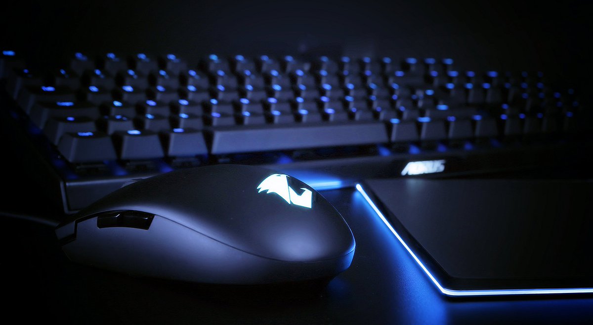 aorus_es's tweet photo. Ratón AORUS M2 😍 ¿Os gusta?
#AORUS #GIGABYTE #Ratón #Mouse #AORUSM2 #M2 https://t.co/jceXY6zb95