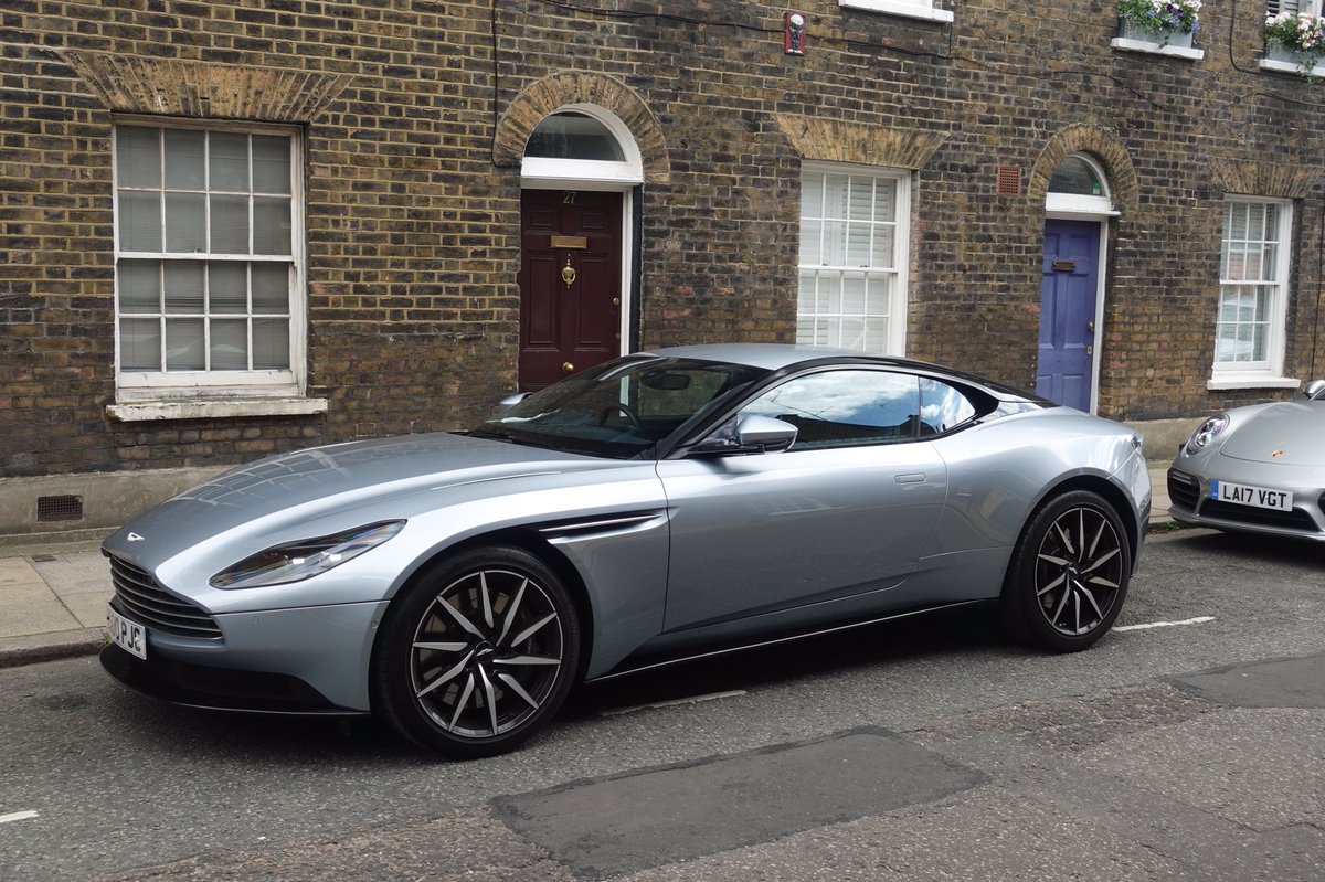 Wandering in London I stumbled into #Bond25 Filming begins tonight. #astonmartin