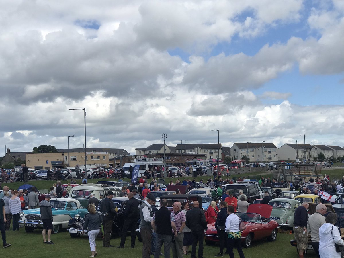 AdeKeogh's tweet photo. Great 2nd Classic Car And Bike Show organised by Rotary Club of Blyth! Amazing cars and bikes were on display at Blyth Beach! 👏🏻👏🏻👏🏻 #Rotary #BlythRotary #classiccars #bikes #ProudToBeaRotarian https://t.co/jZb7a6l3t5