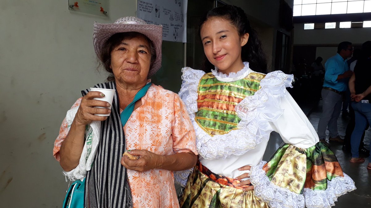 ComiteCacao's tweet photo. Con el apoyo de @fedecacao Y Fondo Nacional del Cacao, nos encontramos en el Municipio de Pauna, apoyando @aprocampa en impulsar su Marca CANIPA CHOCOLATE. Hecho por mujeres campesinas. Actividades promovidas desde el Comité Intermunicipal para nuestros cacaocultores de Boyacá. https://t.co/hTjbWuBThh