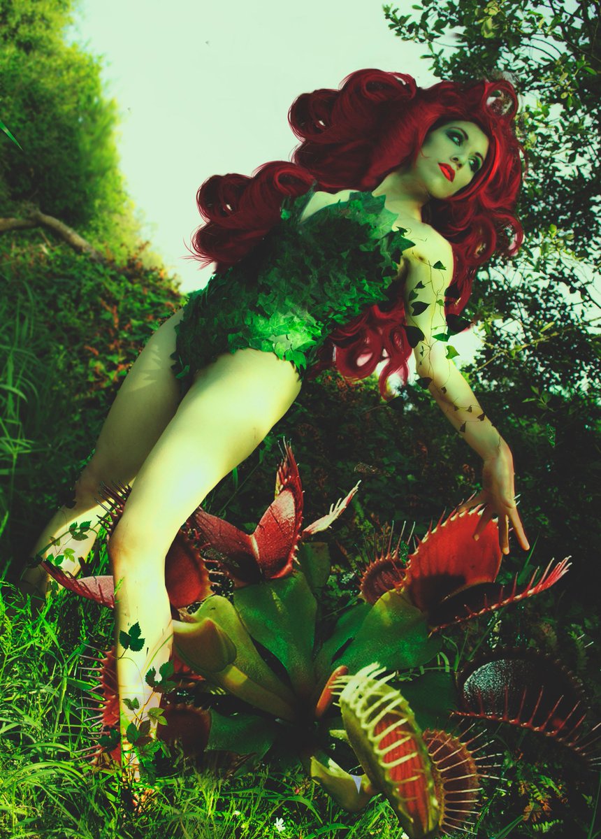 lunaevayg's tweet photo. Holiiii, me dispongo a hacer pedido de Prints nuevas ^^
De Poison Ivy, Fénix, Mercy, un par de Tifa, etc...^^ si os apetece alguna, son a 2,50 ^^
#prints #cosplay #cosplayer #fanix #Mecy #PoisonIvy #Tifa #Venta https://t.co/WAeY1I6wlv