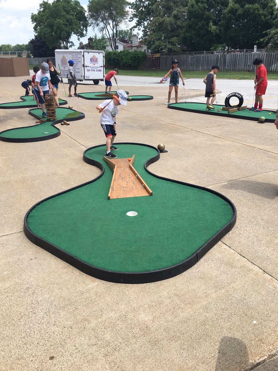 party_putt's tweet photo. Thank you @WindsorOutlets for kicking off the summer with a great free family event! https://t.co/jH6rhvVosv
