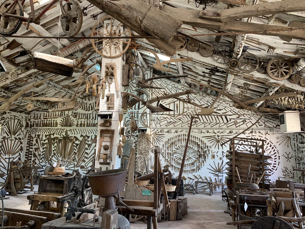 MargheNick's tweet image. Welcome to Museo Ettore Guatelli in Ozzano Taro, with a weird collection of mundane objects all arranged by the former owner, a local schoolteacher. 

A worthwhile detour from the #ViaFrancigena #InEmiliaRomagna! 

#EmiliaRomagnaSlow 
@ERTourism