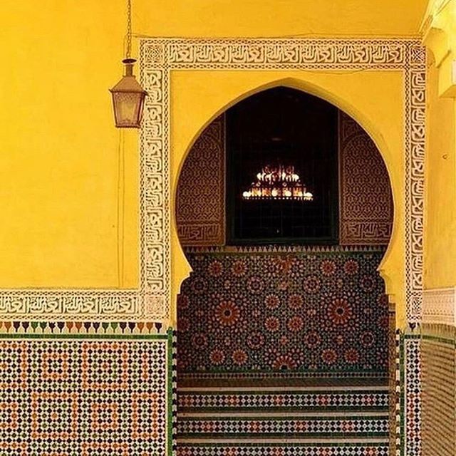 Just one of the countless reasons to retreat to Morocco... the stunning decor on every corner! Image via <a href="/meetmorocco/">Meet Morocco</a> 🙏🏼
.
.
.
#travel #mindfulness #mentalhealth #mentalhealthmatters #mentalhealthawareness #365daysofselfcare #retreat #healthylifestyle #a… ift.tt/2Nk8AeX