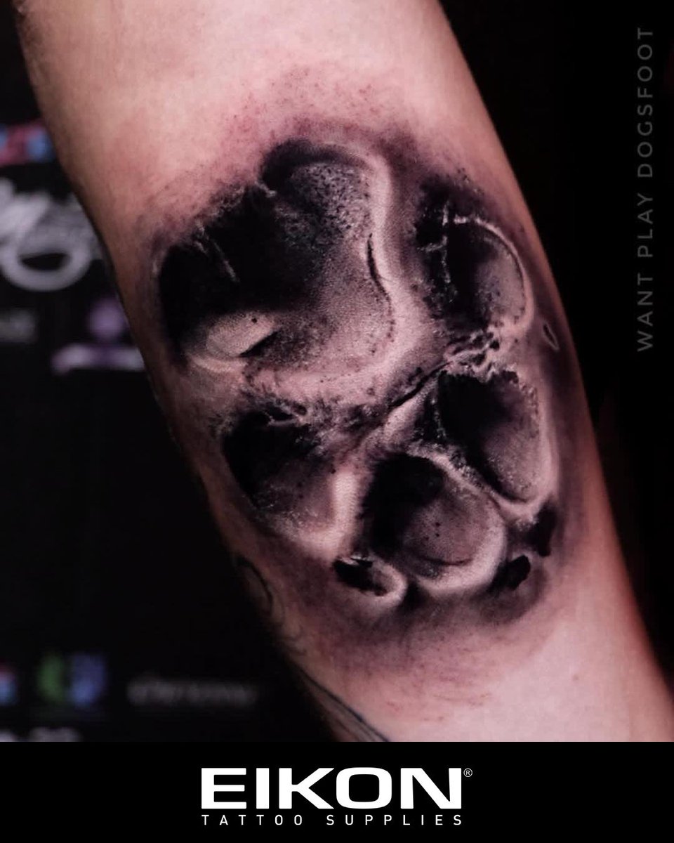 Eikon_Device's tweet photo. Paw-sitively awesome!!! #SolNova can soft shade right?? #CheyenneMachines #RotaryMachines #EikonStore
#tattoo #tattoosupplies
#tattooartist https://t.co/aTYHnC4388