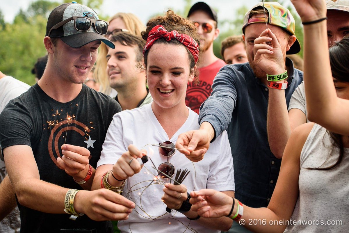 riverfestelora's tweet photo. It's the last day of June. Bust out the @heyrosetta sparklers. #RFE16 #memories
๐ธ : @oneintenwords https://t.co/AIvj1BsZpl