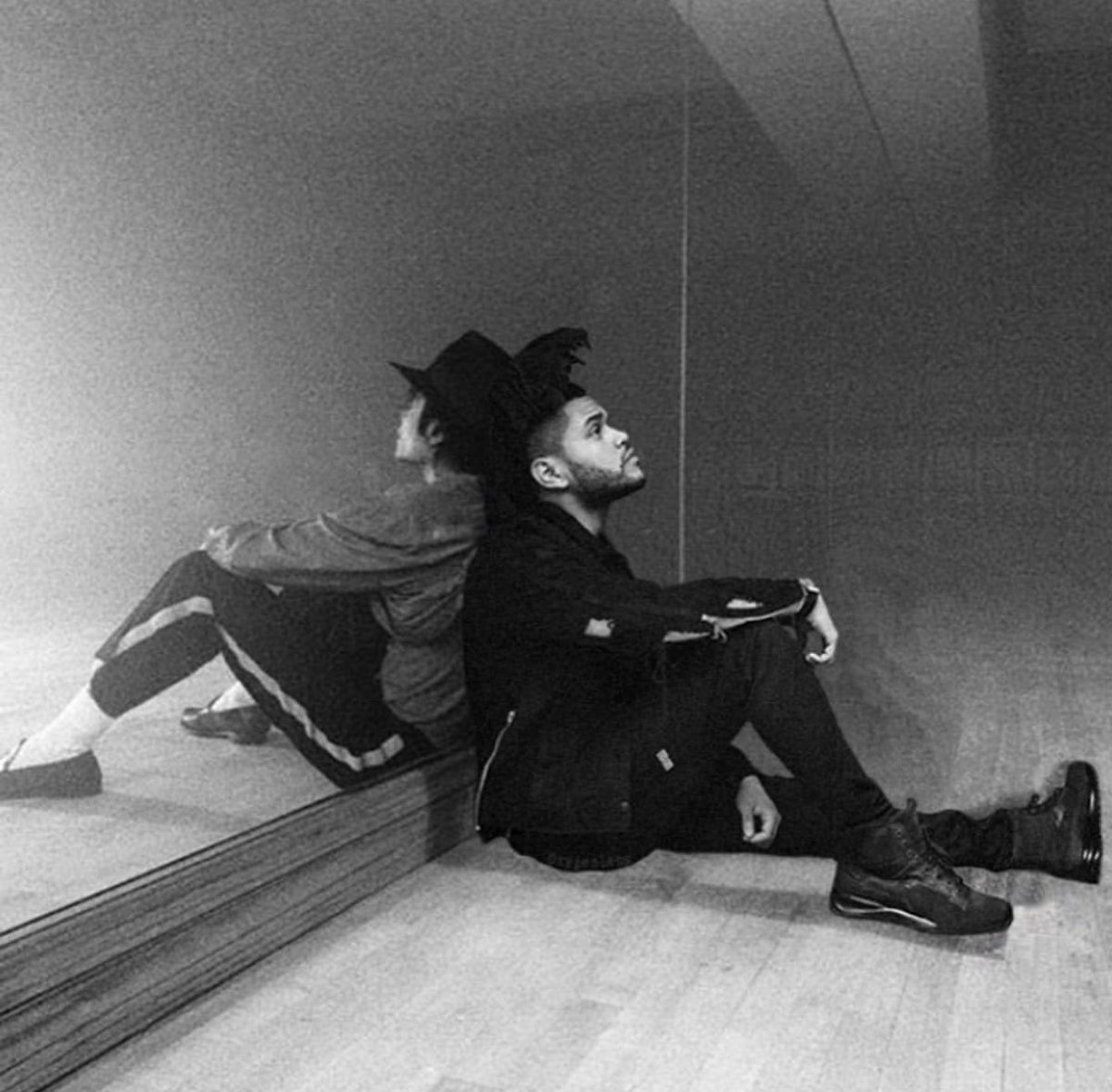 drunkvisual's tweet image. 👑