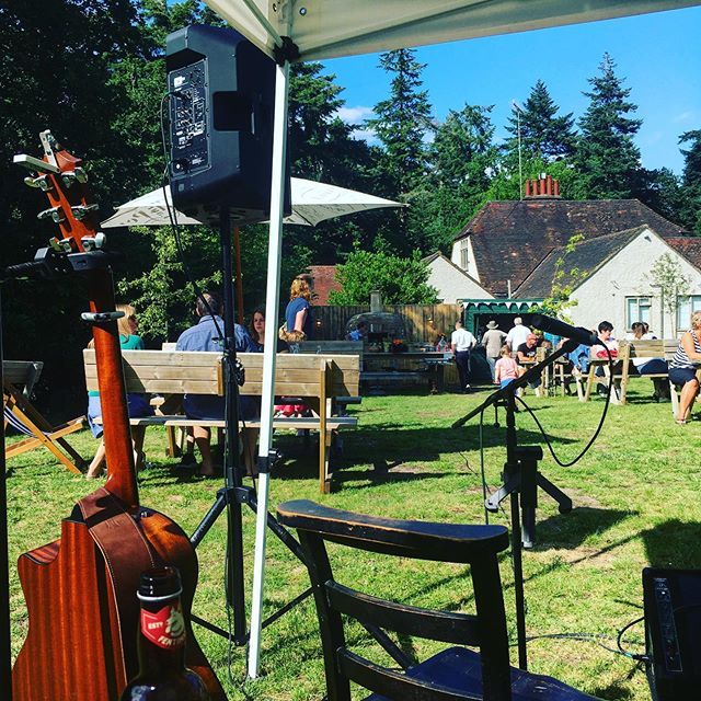 Sunday Session at @belandthedragon Churt this afternoon! ☀️🎤🥂 ift.tt/2YmyMqf