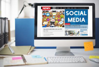 KendallHuntHE's tweet photo. Today is National #SocialMediaDay and we're celebrating by taking a look back at a guest blog written by #KHAuthor @bowmanspartan on 'Social Media and the 21st Century College Classroom'. Check it out! https://t.co/Tf2tCMpMiy https://t.co/TZiII2L9qv