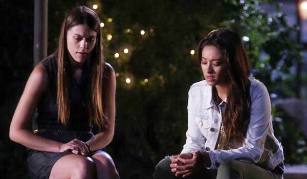 tp_sophia's tweet image. 365 couples in 365 days
Day 35: Paige &amp;amp; Emily - Pretty Little Liars #PLL #Paily 
That chemistry!