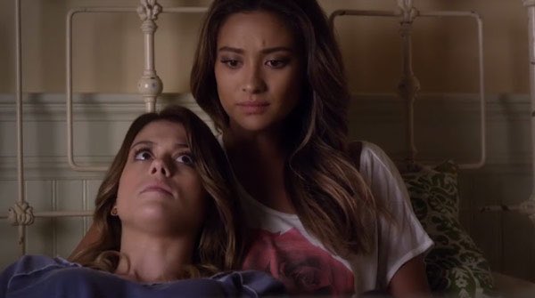 tp_sophia's tweet image. 365 couples in 365 days
Day 35: Paige &amp;amp; Emily - Pretty Little Liars #PLL #Paily 
That chemistry!