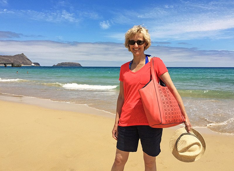 Janeforstyle's tweet photo. It's holiday time! - I can help you with packing taking into consideration airline weights, activities and temperatures. https://t.co/fe0wsMGfCQ