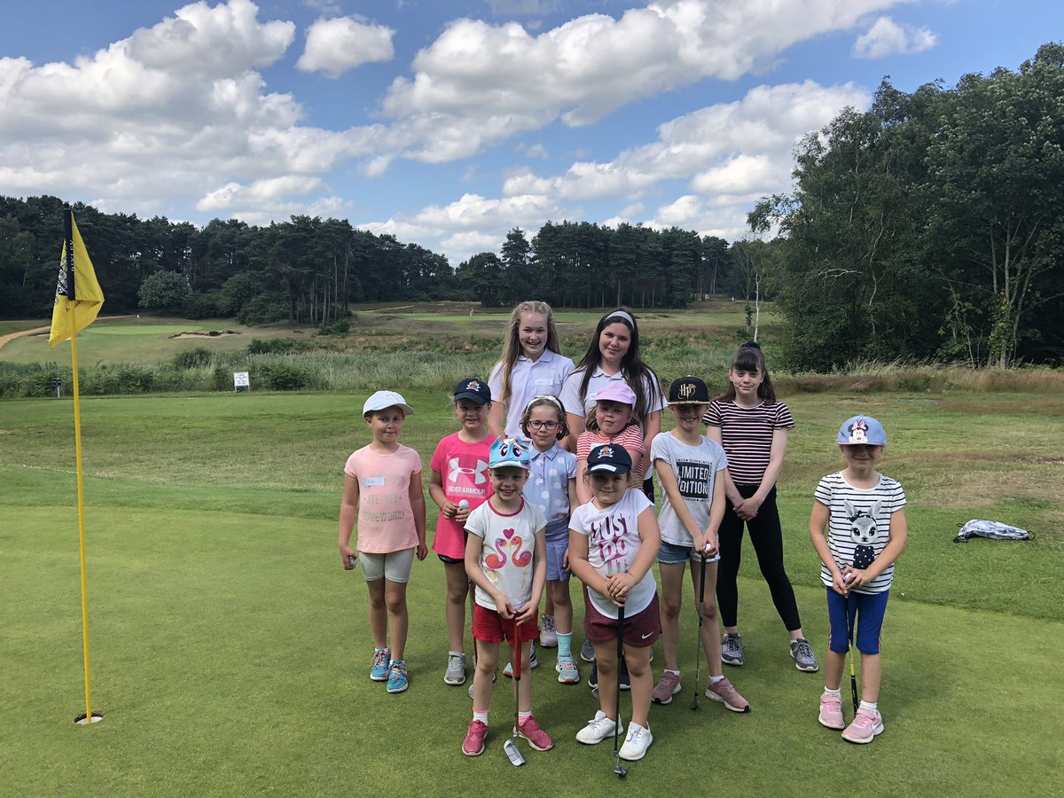 IanScottGolf's tweet photo. 11 girls introduced to this great game! Thanks to @slcgagolf for their support. Everyone had a great day. https://t.co/xVF4Uo92pa