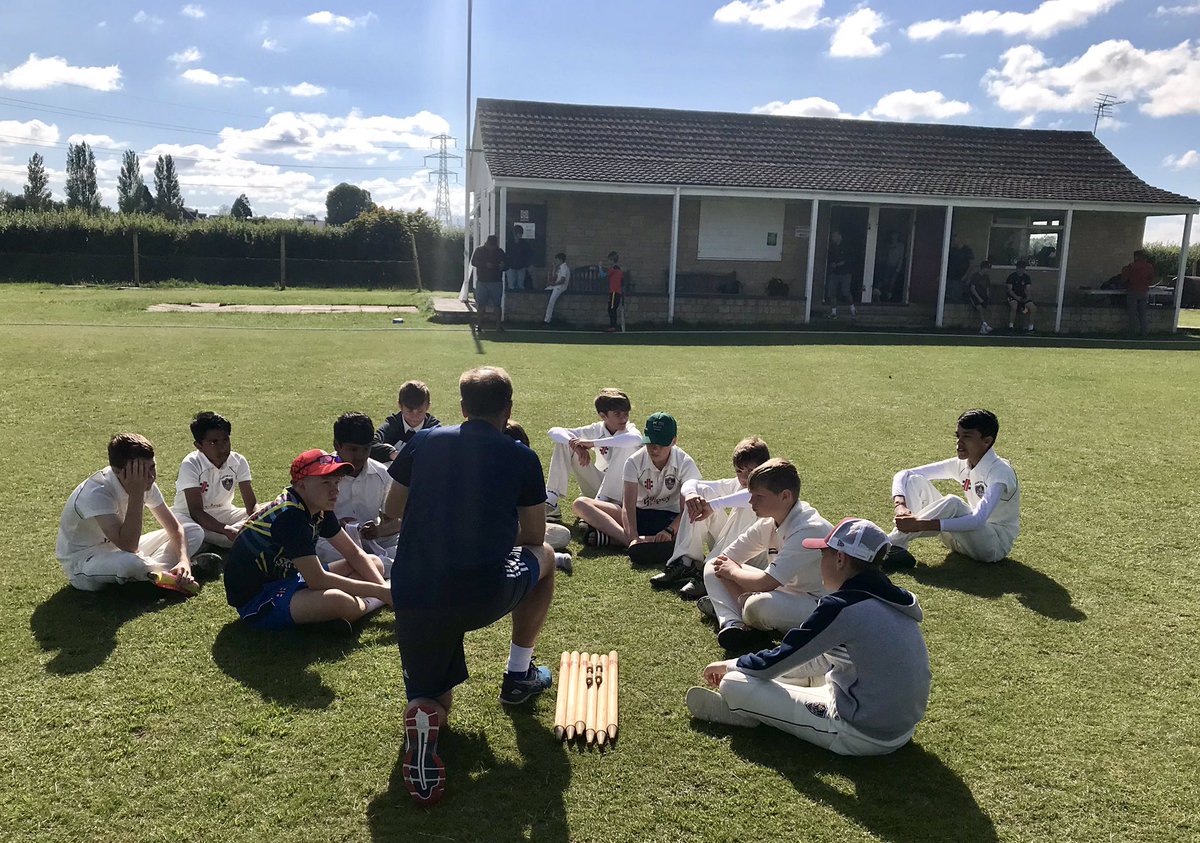 bramwell_mark's tweet photo. Incredibly exciting game of cricket @PurtonCC today as Purton U13 beat @burbagecc U13 by 1 wicket with gritty last wicket stand. Burbage 134ao, Flay 7-1-21-5 vs Purton 135-9, Malherbe 33. Well played boys 👍👏 🏏 #wiltshirecricket #wycl https://t.co/KqXNS5fpT5