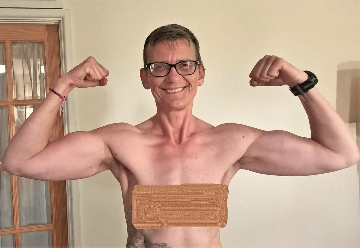 J_4Jools's tweet photo. 6.75 months on #Testosterone
Body mass has changed a bit & my shirts no longer fit! Pretty pleased with how things r going. Might join a gym, so I'll workout regularly. We'll see!
Pre #topsurgery hence the scruffy edit in pic 2
#FtM #Transgender #GenderQueer #transman
π³οΈοΏ½οΏ½β§οΈπ³οΈβπ https://t.co/lnOYunqeu0