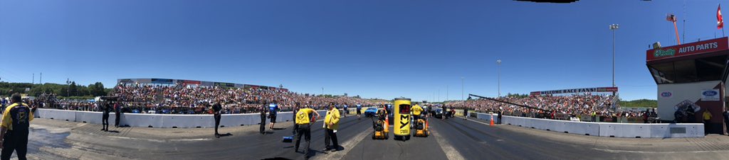 theLohnes's tweet photo. I’m a few thousand miles from there at the moment but insanely happy and excited to see this scene repeated during the #NHRA #NewEnglandNats at @nedrags next weekend. My home track and favorite drag strip. Also, my pop is racing at his first national event, to boot! #Upinmyfeels https://t.co/kcNQyhS05u