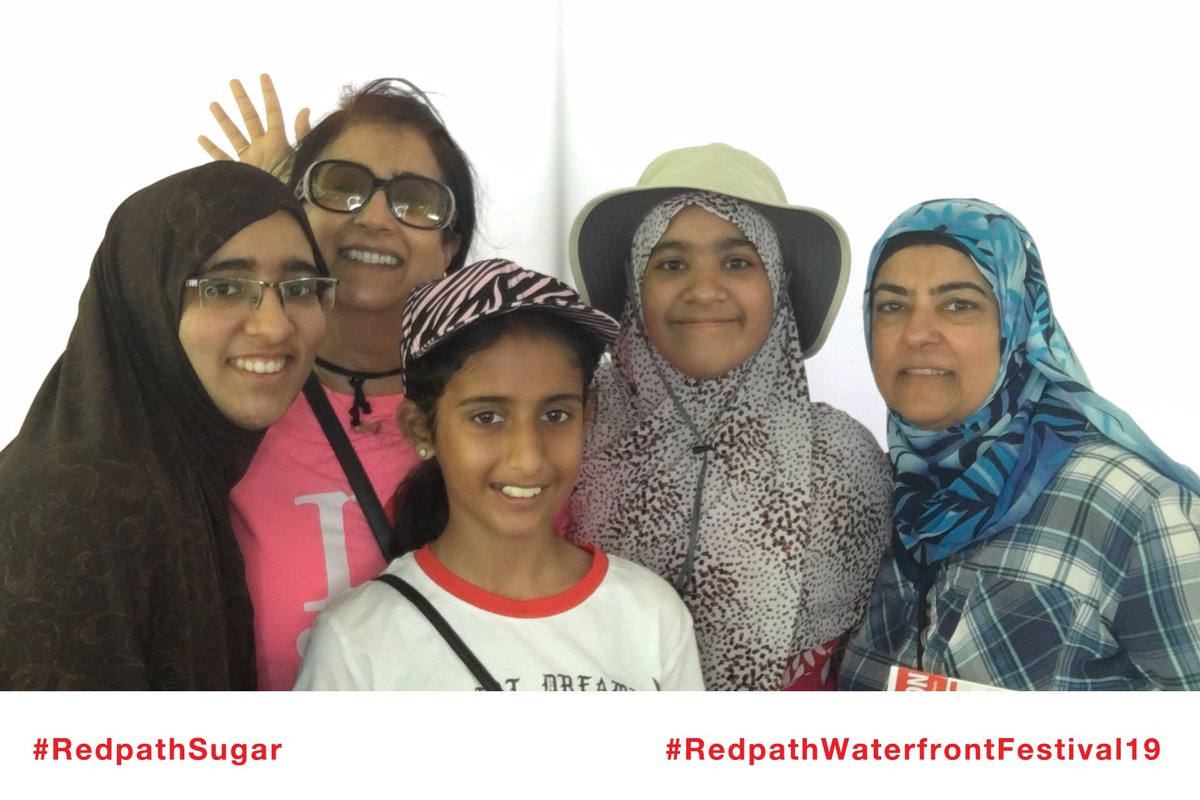 queenofhearts77's tweet photo. Great fun #redpathwaterfrontfestival19 #redpathsugar https://t.co/ZMQU6f1W81