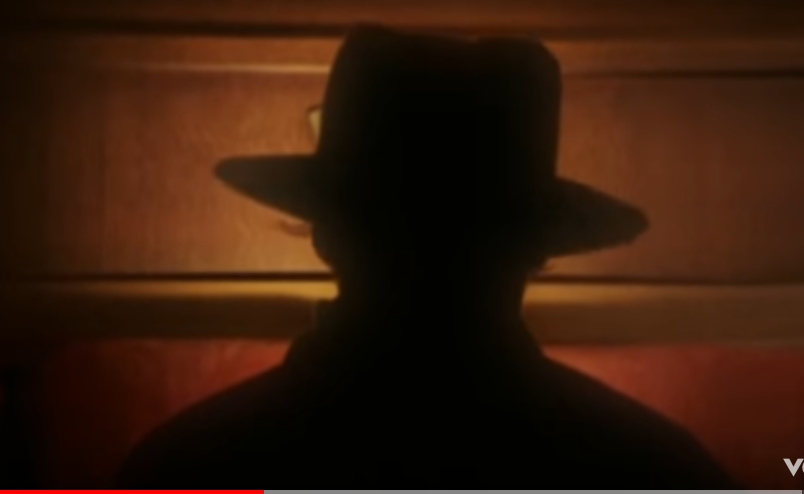 Vanessa Paradis- L'incendie ( just a shadow of Johnny Depp here but the Video clip is beautiful) Full video here: Thanks  @e_phemera