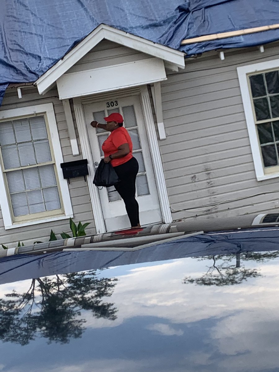Not_Your_Ave's tweet photo. Almost two months have gone by, and still citizens of the Ruston community are working to get things “back to normal” after the tornado. Members of the Office of Campus Living &amp; Housing staff delivered care packages around the city. #wearegrambling #rustonstrong https://t.co/QWrcDuoIGe