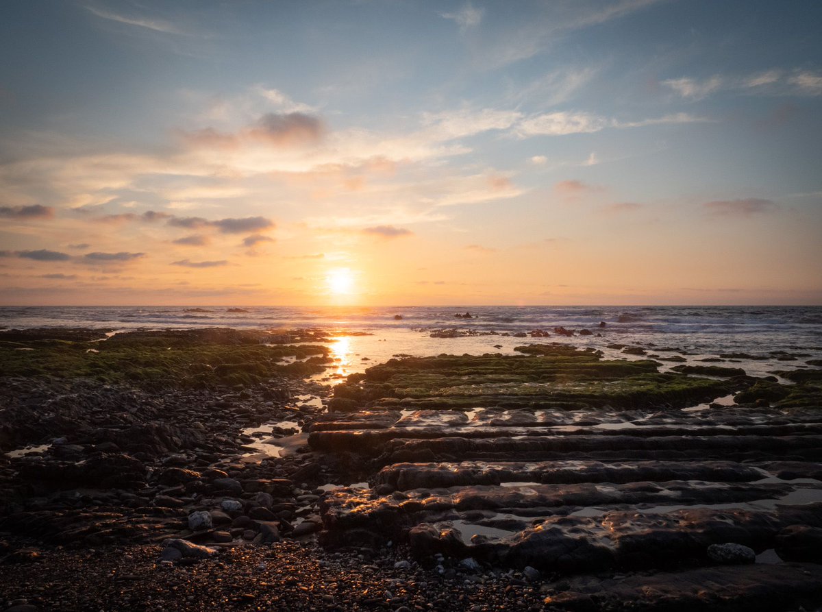 trickyshutter's tweet image. Again and again I am getting back to that one special evening at Vale Dos Homens beach, each shot, one by one, was pure magic.
#landscapephotography #naturephotography #photography #pictureoftheday #sunset
