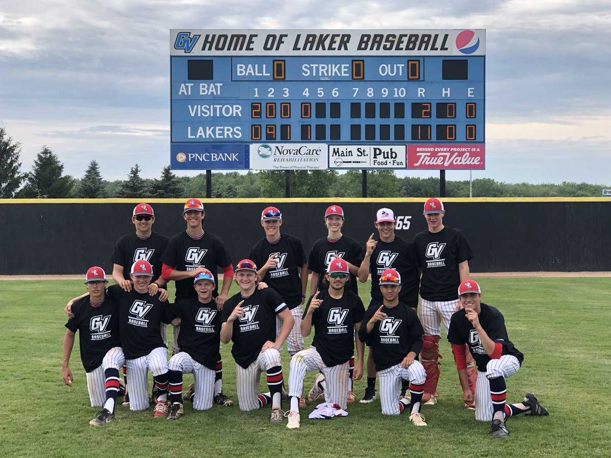 EBA 18U goes 5-0 taking home the hardware. Outscoring opponents 54-9!  Way to swing the wood! <a href="/HomewoodBat/">HOMEWOOD BAT</a> <a href="/Rayth11/">Rayth Petersen</a> <a href="/nick_sladek/">Nick Sladek</a> @dangelomichael_ @Kyle_Campbell55 <a href="/htbrotz29/">Hayden Brotz</a>