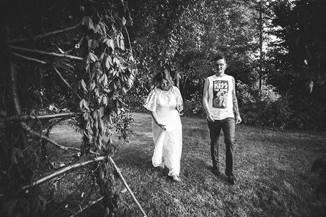 LionelTaplin's tweet photo. Can’t believe it been a year already. Hope you both are still having an awesome time in OZ! .
..
.
#alternativeweddingcouple
#bristolphotographer #wunderlust #weddingphotography #summerwedding #somersetweddingphotographer #bristolweddingphotographer #pbxp #momentslikethese #… https://t.co/HBnvcZseKs