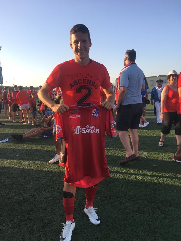 BJ_1923's tweet photo. Enhorabuena a nuestro ex jugador @rodrigao_brasil por su ascenso a 2°A con su club, ojalá consigas muchos más éxitos y sigas siendo tan agradecido acordándote de nuestra noble ciudad, te lo mereces galgo!! https://t.co/J2u7DVwcVQ
