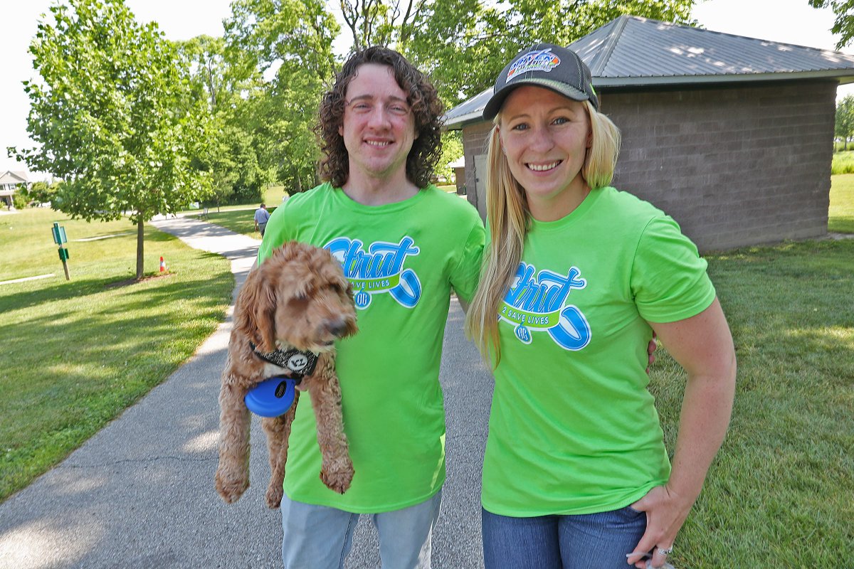 Organ donation awareness comes with walking dogs dlvr.it/R7Yw4m